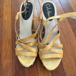 COLE HAAN Yellow Patent GENEVIEVE Platform Woven Leather Wedge Sandals Sz 10